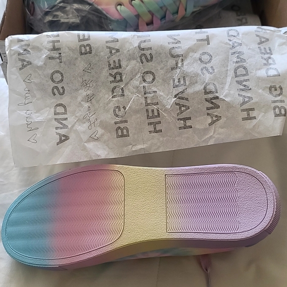 Loly in the sky, hello kitty tie dye shoes - Picture 7 of 8